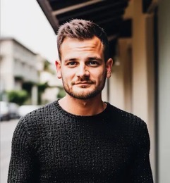 Benjamin Niel, formateur IA, automatisation d'entreprise et IA appliquée au terrain